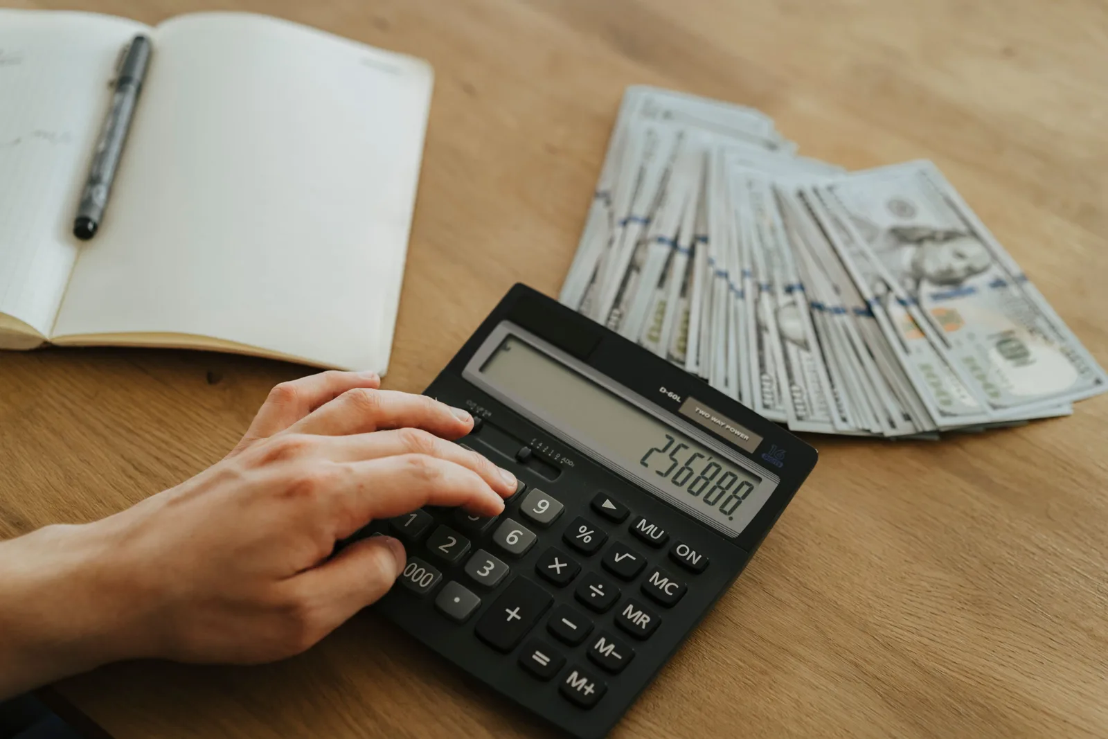 Affacturage : vraiment utile pour une PME ?